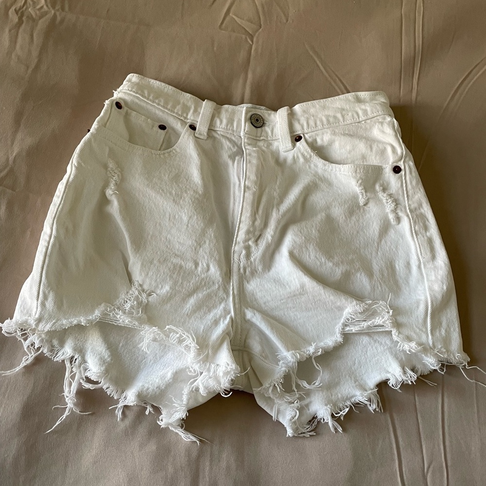 Abercrombie High Rise Mom Short Curve Love